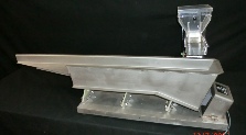 Crescent Spreading Vibratory Feeder Side View